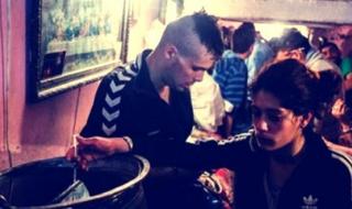 晚上给我通下水道